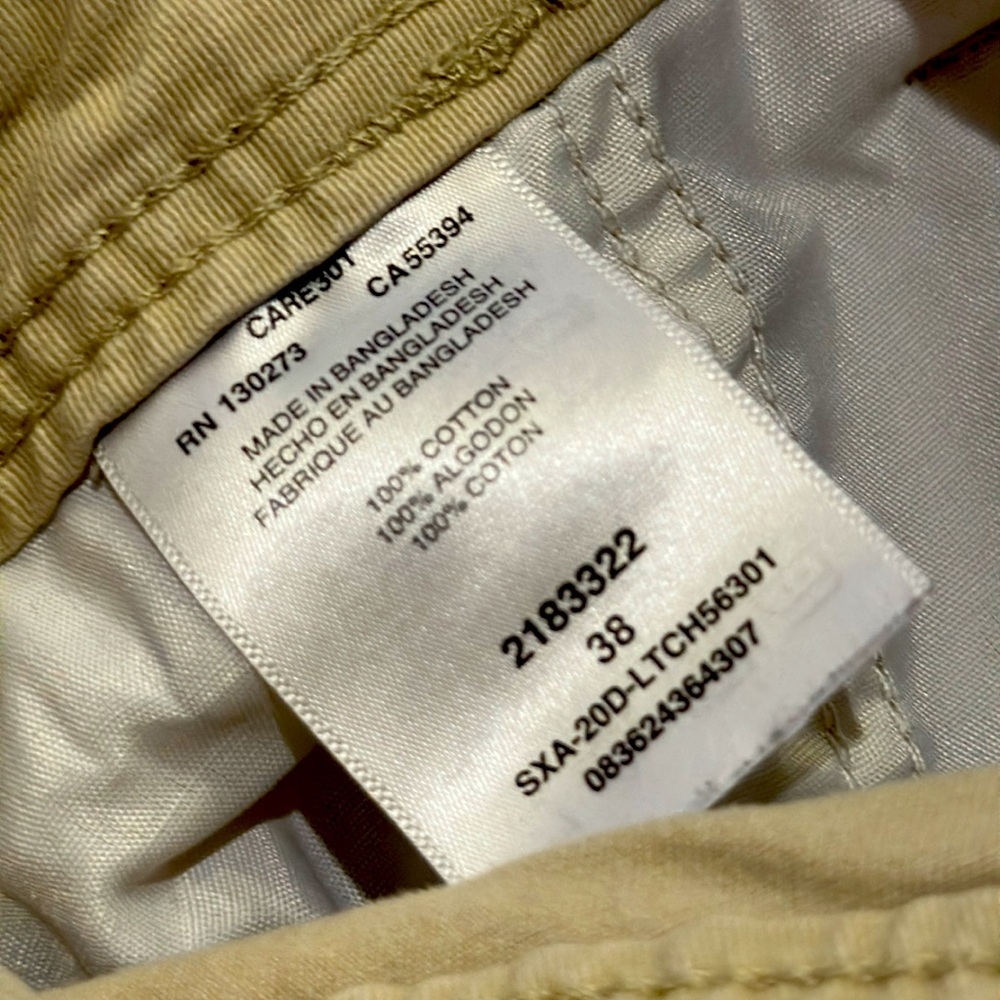 Lee Men's Khaki Cargo  Cotton Shorts Size 38 GUC - Picture 5 of 5